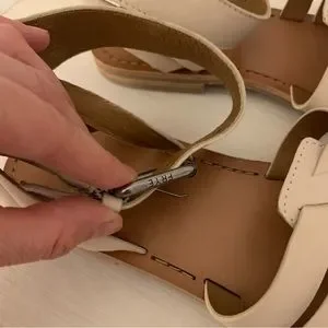 Frye Riley Huarache 2 Piece Sandal size 7